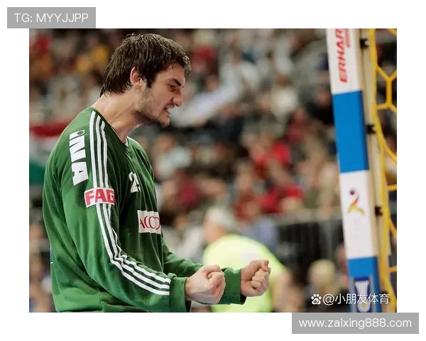 足球明星因比赛失利心如刀割泪洒赛场展现脆弱一面引发球迷共鸣
